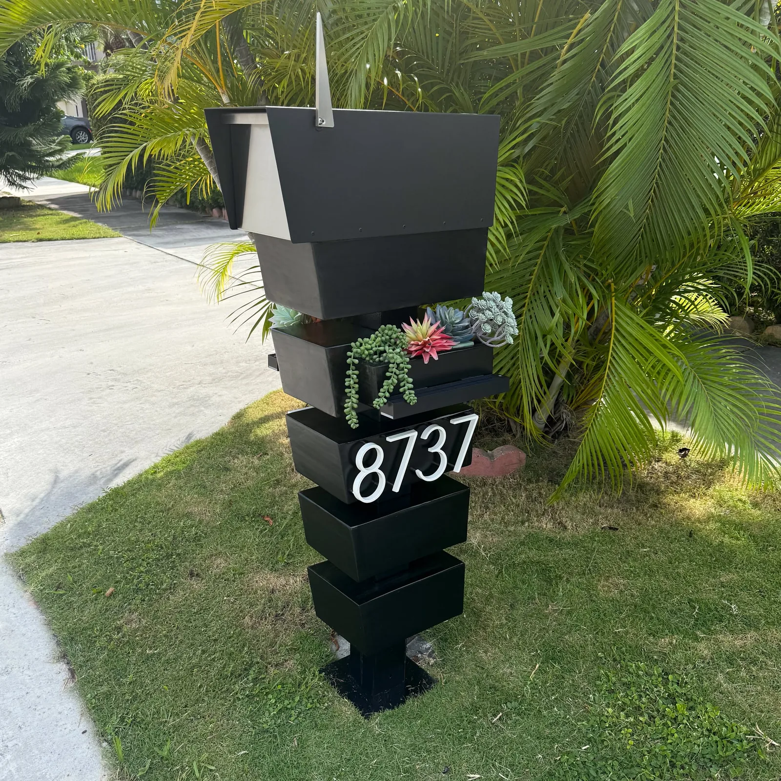 Dream Mailboxe Installation